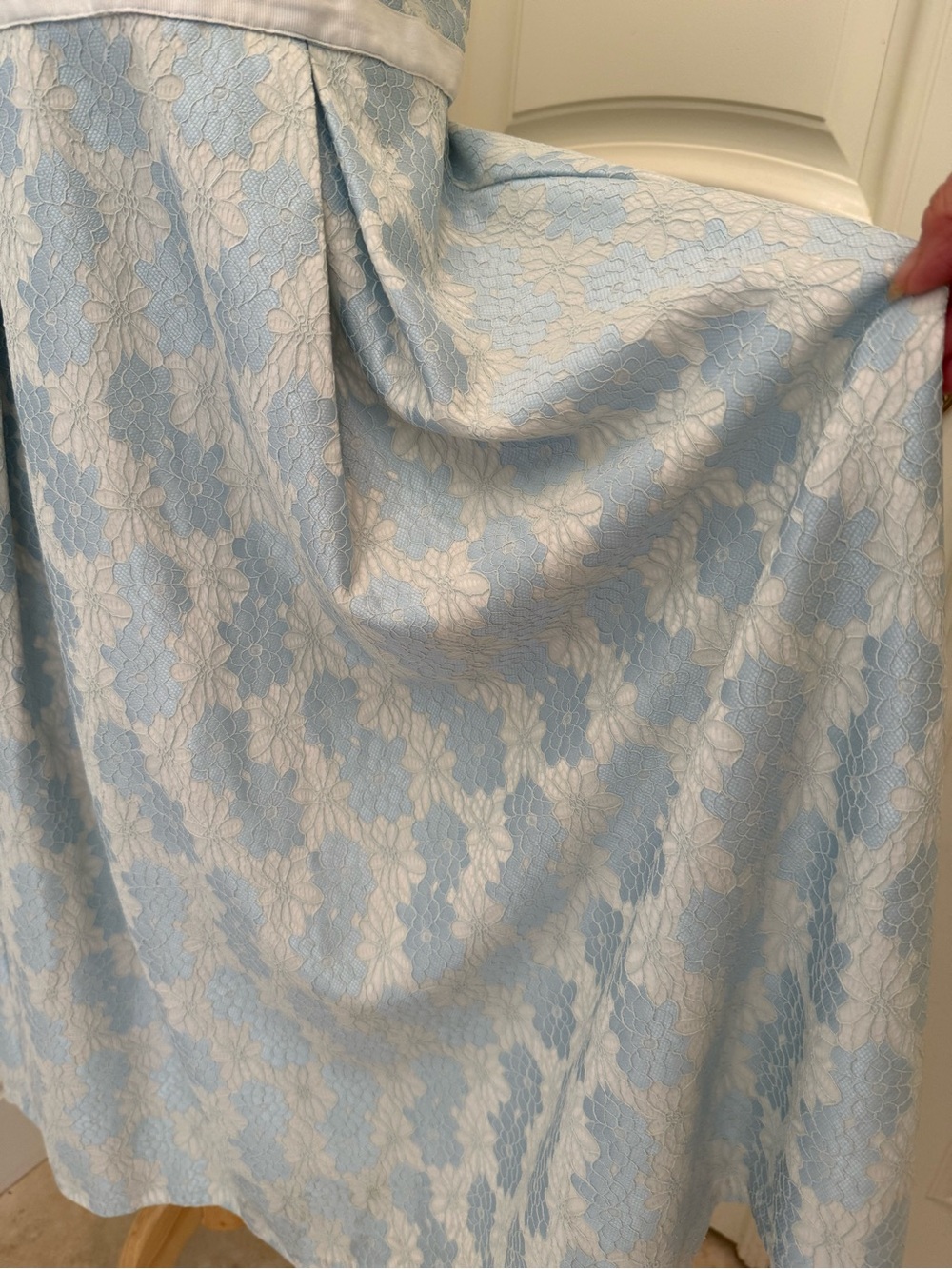 NWOT Miami powder blue and ivory dress - Picture 2 of 4